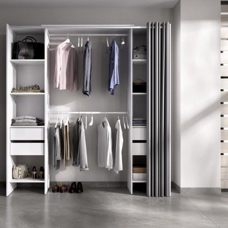 Vestiaire Suit 03K14743 face environnement