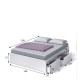 Camera da letto dolce in bianco, comfort e cassetti letto - Mobili