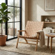 Poltrona Teca Pele Entrançada Bege - Estilo Safari - fanmuebles
