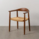 Silla de brazos en madera de haya marrón con asiento trenzado en cuerda de papel 63 x 77,5 x 44 cm
