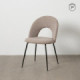 Silla de uso profesional en tejido poliéster taupe con ojal lumbar y patas de hierro 49 x 81 x 60 cm