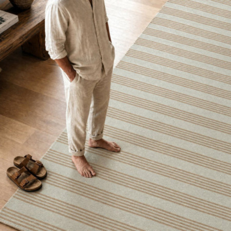 Alfombra gran formato in and out reversible a rayas en polipropileno beige 200 x 1 x 300 cm