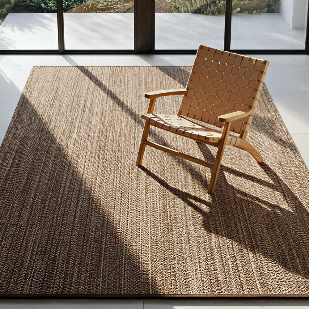 Alfombra gran formato in and out tejida marrón tostado 200 x 1 x 300 cm