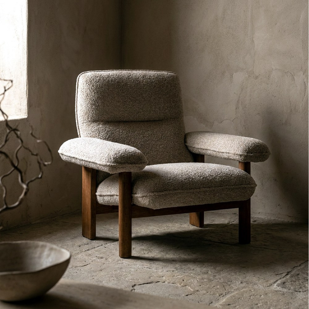 Sillón de salón con brazos tapizado en tejido bouclé beige y madera 97 x 80 x 86 cm
