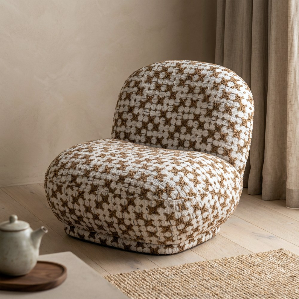 Sillón de salón tapizado en tejido bouclé marrón 82 x 77 x 84 cm