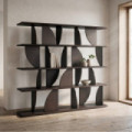 Librería estantería alta abierta en madera de caucho marrón con divisores curvos 180 x 161 x 38 cm