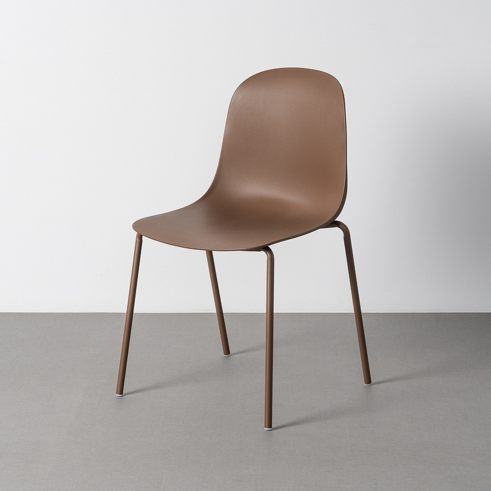 Silla de terraza de uso profesional apilable de polipropileno y acero marrón 50 x 85 x 53 cm
