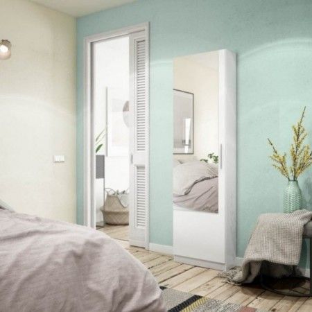Móvel sapateira branco no ambiente